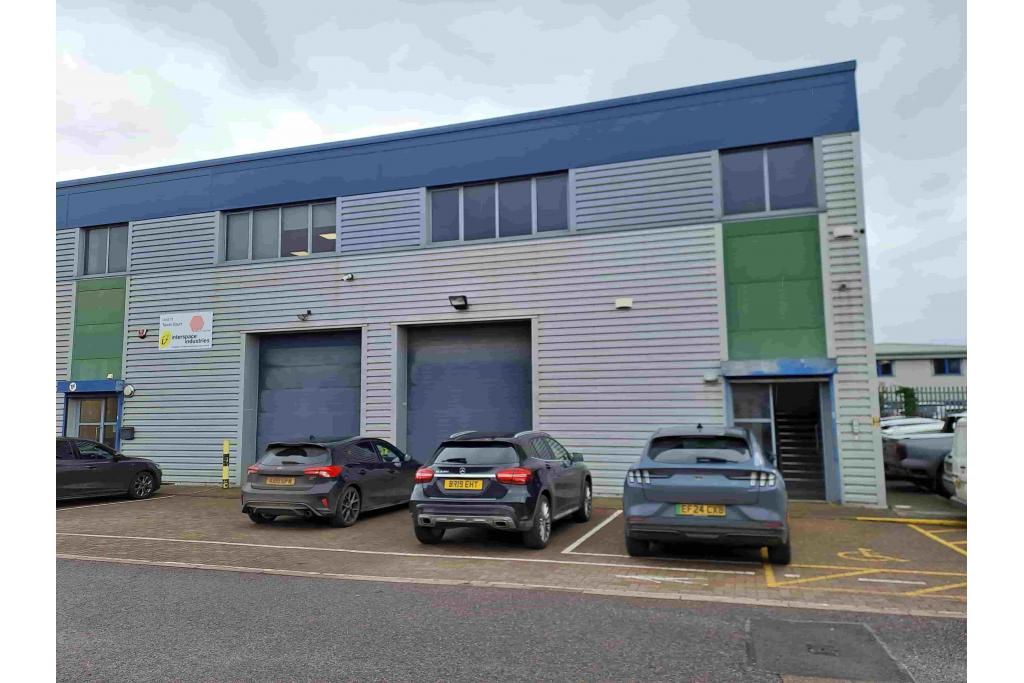 Tewin Court – Chancerygate Business Centre – Industrial Warehouse Unit