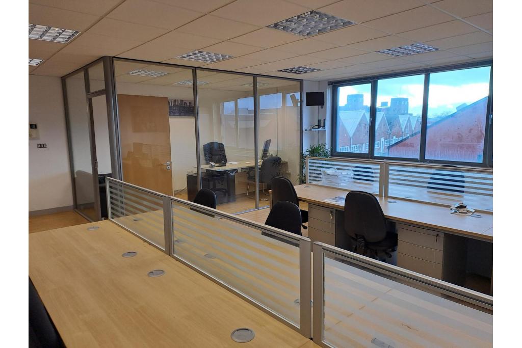 Tewin Court – Chancerygate Business Centre – Industrial Warehouse Unit