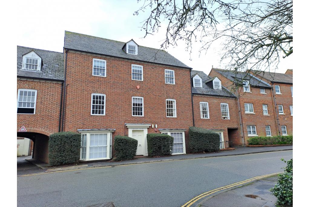 17A The Broadway – Bishops Court – Office, Hatfield, Hertfordshire