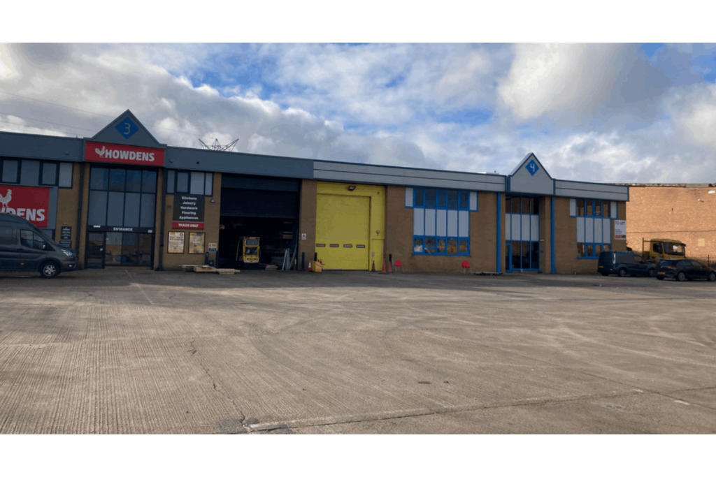 Travellers Lane – Industrial Distribution Unit, Apex Point, North Mymms, Hertfordshire