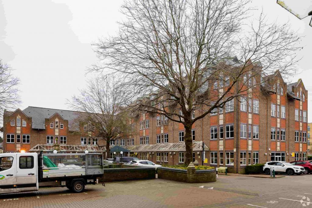 Modern Five-Storey Office Building with Grade A Office Space
