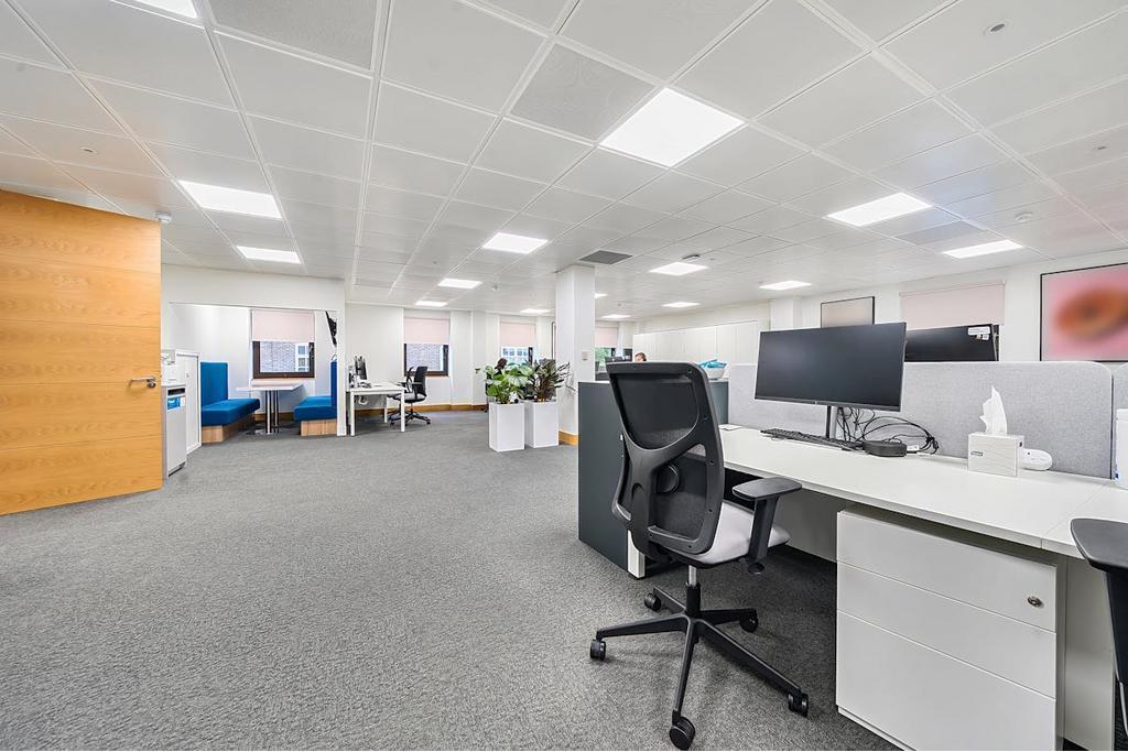 St Peters House, 74–78 Victoria Street, St Albans, Hertfordshire AL1 3XH