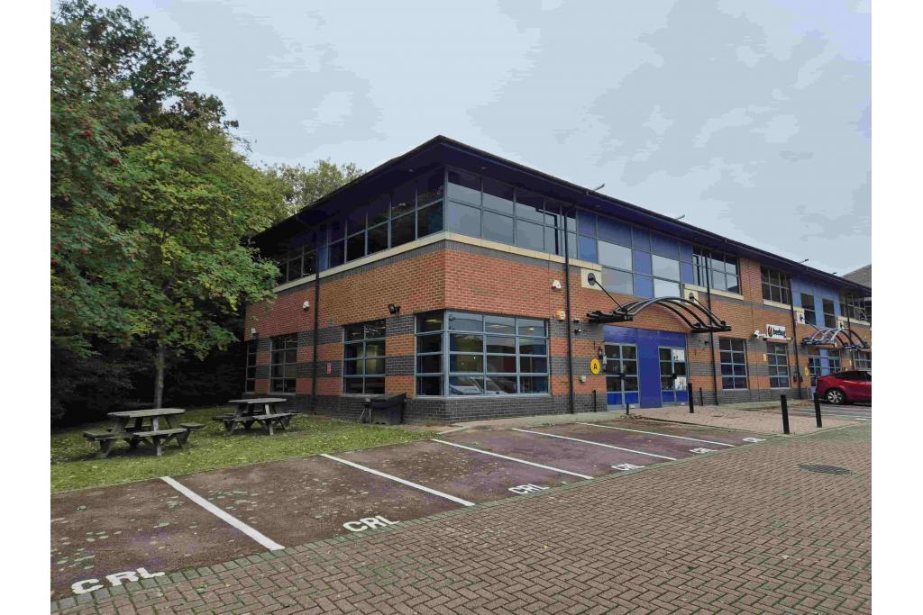 The Courtyard Office Unit – Alban Park, Hatfield Road, St Albans, Hertfordshire AL4 0LA