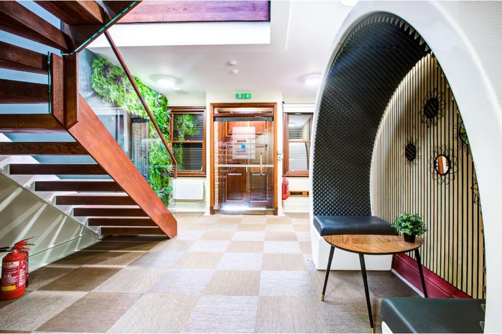 Pilgrims Lodge Office Space - Holywell Hill, St Albans, Hertfordshire AL1
