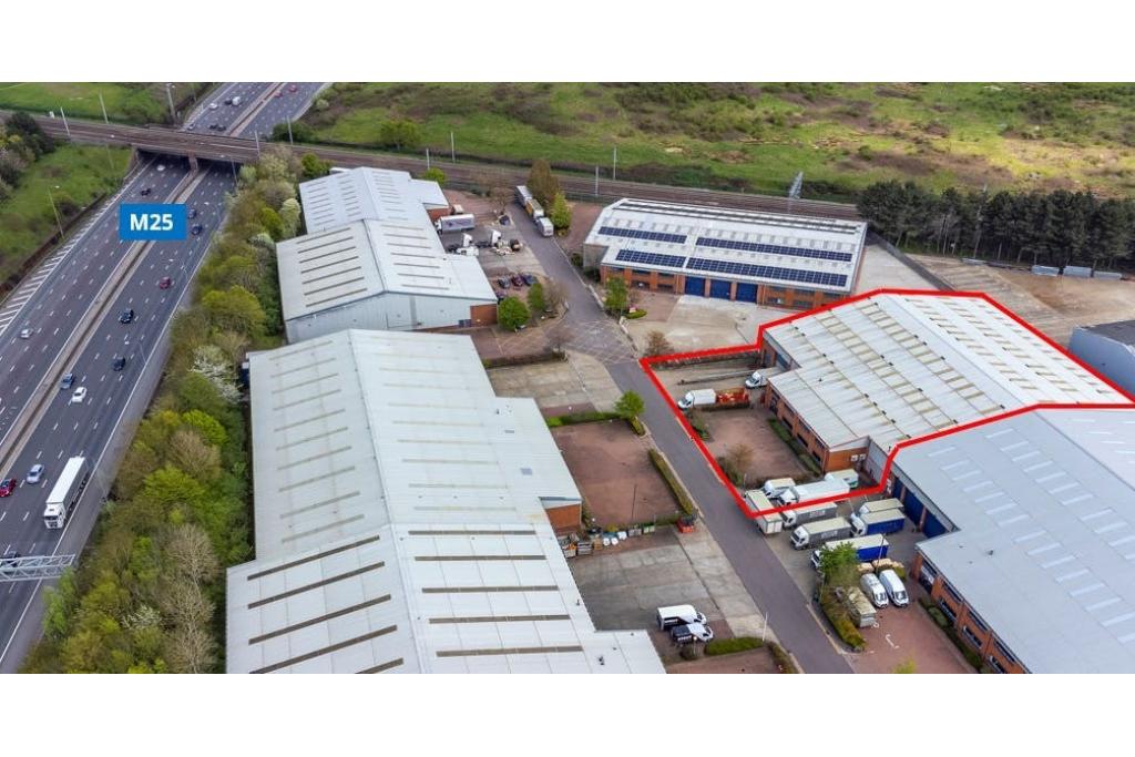 Old Parkbury Lane Warehouse and Industrial Space, Ventura Park, St Albans, Hertfordshire