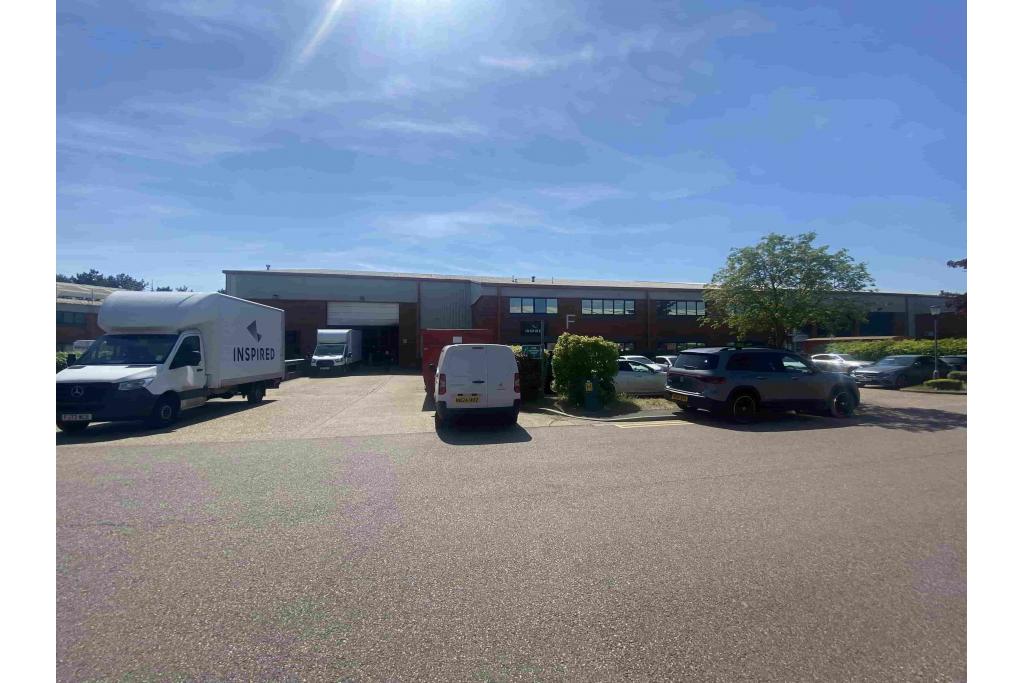Old Parkbury Lane Warehouse and Industrial Space, Ventura Park, St Albans, Hertfordshire