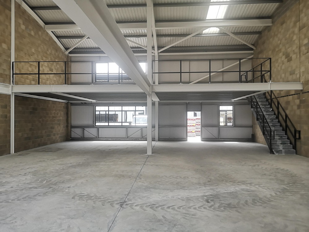 Industrial Unit at Bridgefields - Modern Warehouse and Light Industrial Space