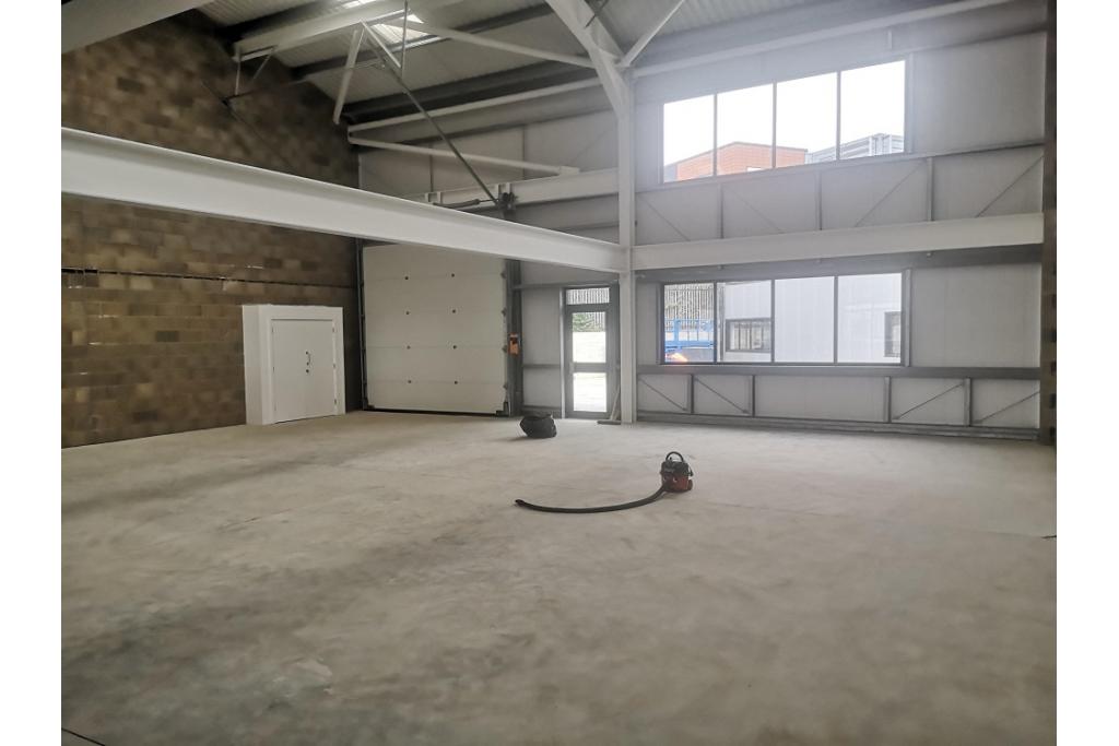 Industrial Unit at Bridgefields - Modern Warehouse and Light Industrial Space