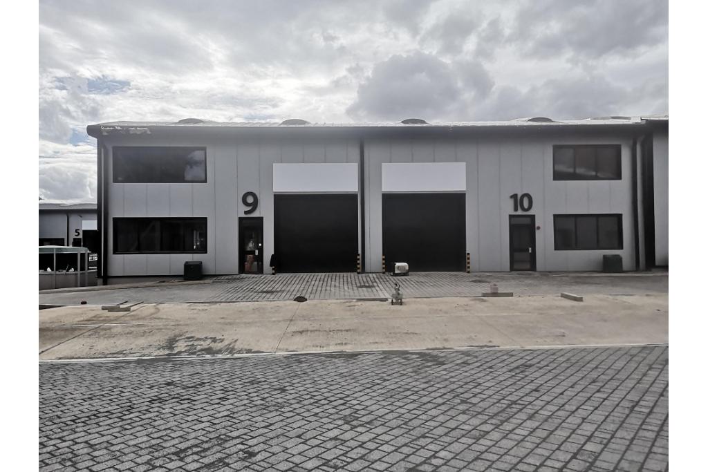 Industrial Unit at Bridgefields - Modern Warehouse and Light Industrial Space