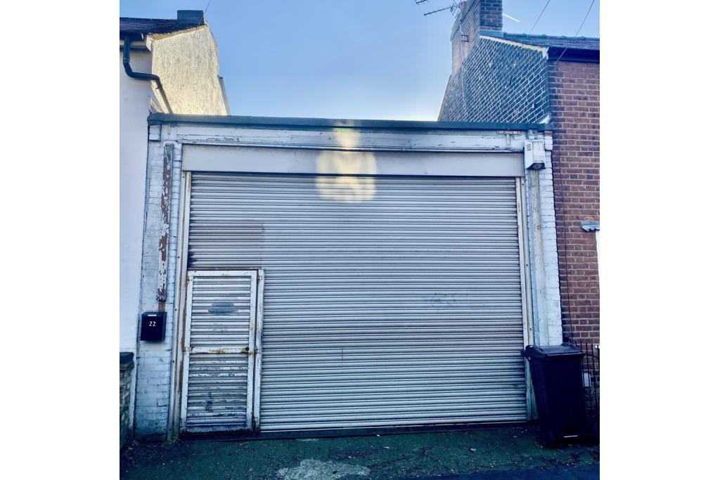 Industrial Workshop and Storage Unit - 22 Albert Street, St Albans, Hertfordshire AL1 1RU