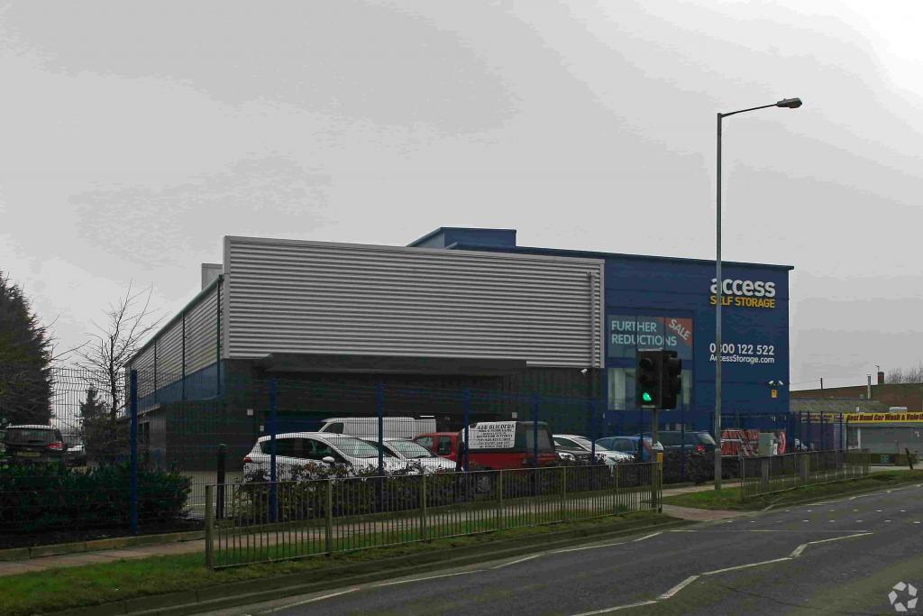 Self-Storage Facility - 134 Ashley Road, St Albans Hertfordshire AL1 5JR