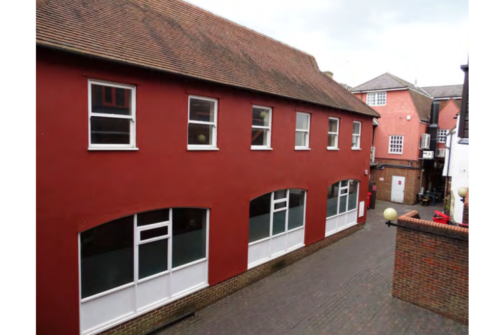 Restaurant Property to Let at 12B Chequer Street St Albans Hertfordshire AL1 3XZ