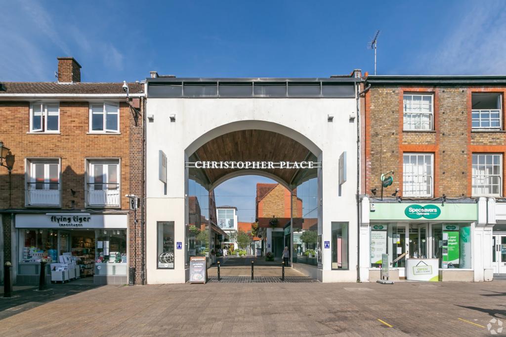 Retail Space at Christopher Place Centre - St Albans Hertfordshire AL3 5DQ