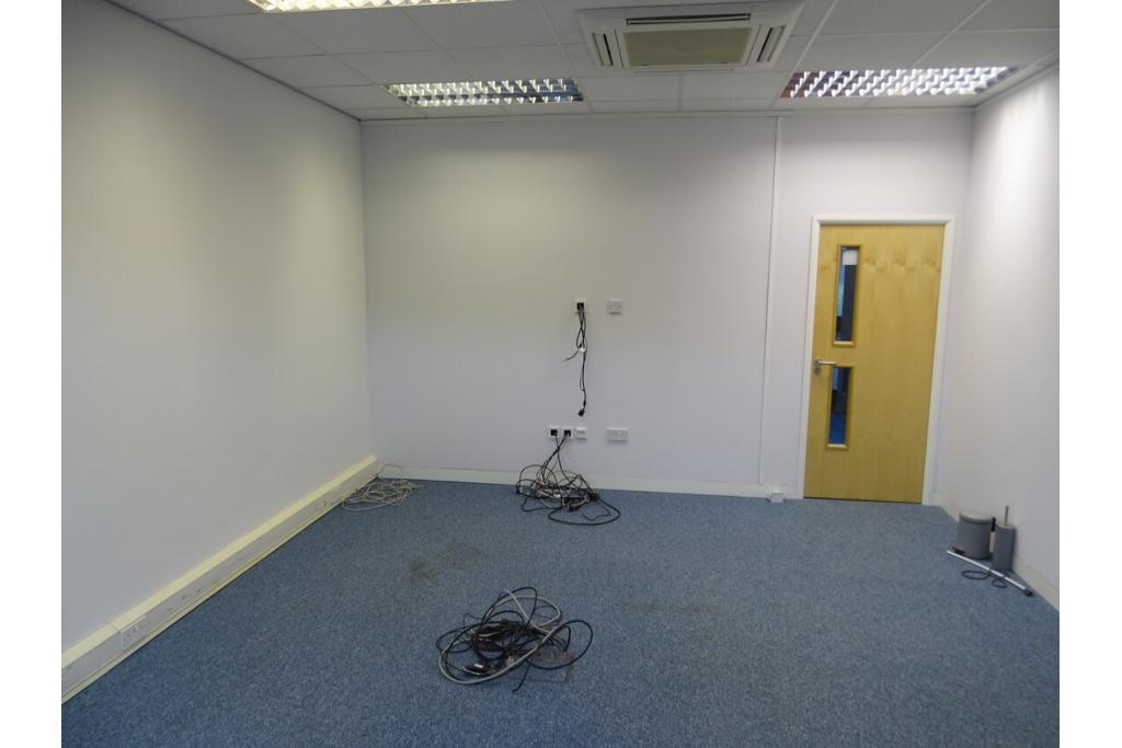 Allied Business Centre Office Unit - Coldharbour Lane, Harpenden Hertfordshire AL5 4UT