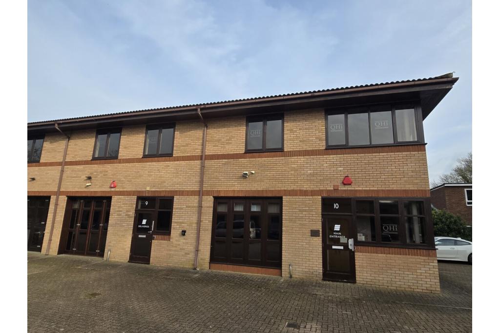 Allied Business Centre Office Unit - Coldharbour Lane, Harpenden Hertfordshire AL5 4UT