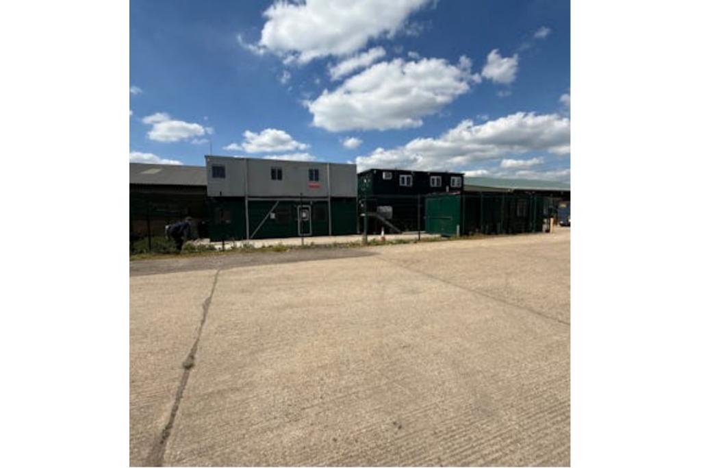 Industrial Unit at Coursers Farm - Coursers Road, Colney Heath Hertfordshire AL4 0PD