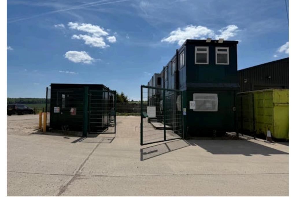 Industrial Unit at Coursers Farm - Coursers Road, Colney Heath Hertfordshire AL4 0PD