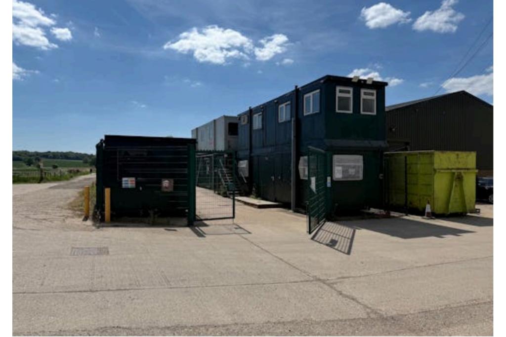 Industrial Unit at Coursers Farm - Coursers Road, Colney Heath Hertfordshire AL4 0PD