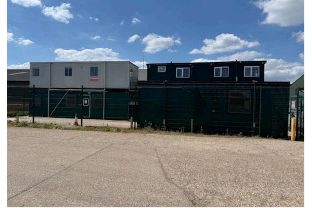 Industrial Unit at Coursers Farm - Coursers Road, Colney Heath Hertfordshire AL4 0PD