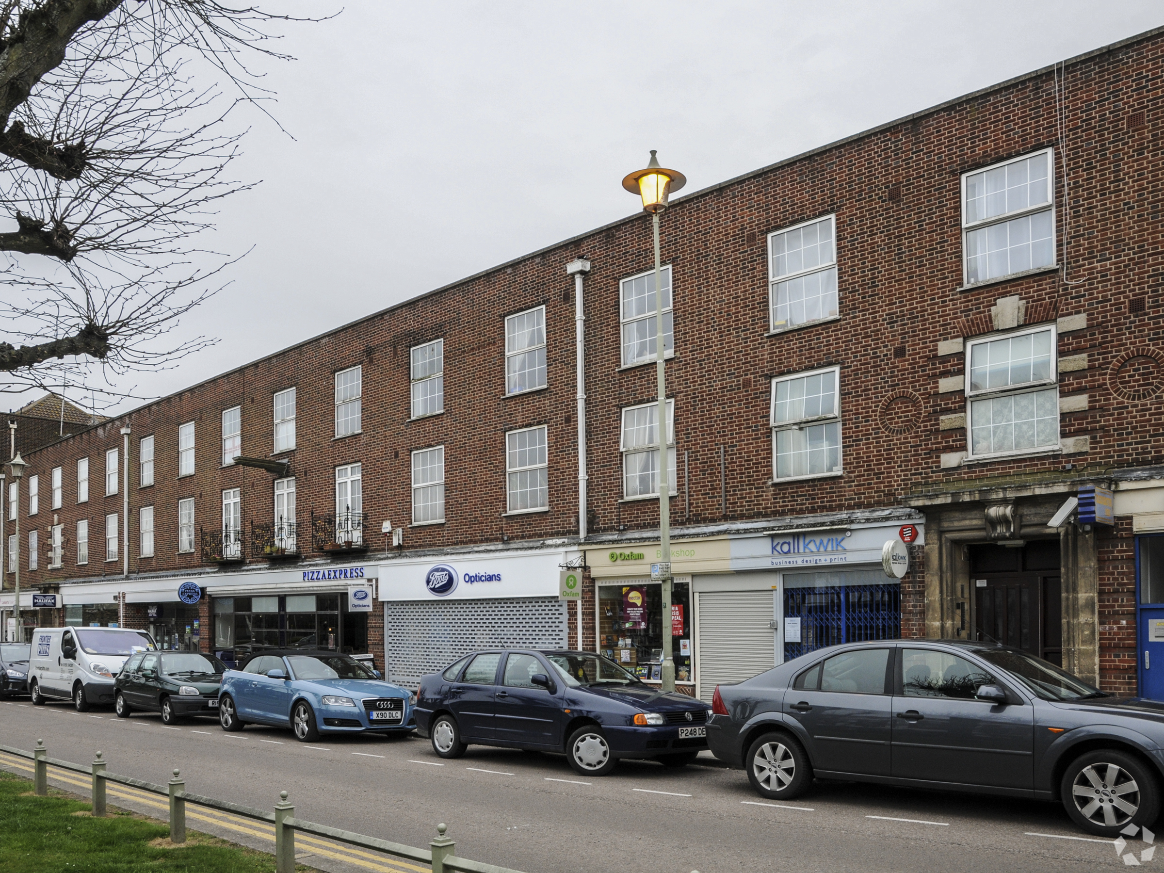 Retail Units to Let at 36-44 Howardsgate, Welwyn Garden City - Prime Hertfordshire