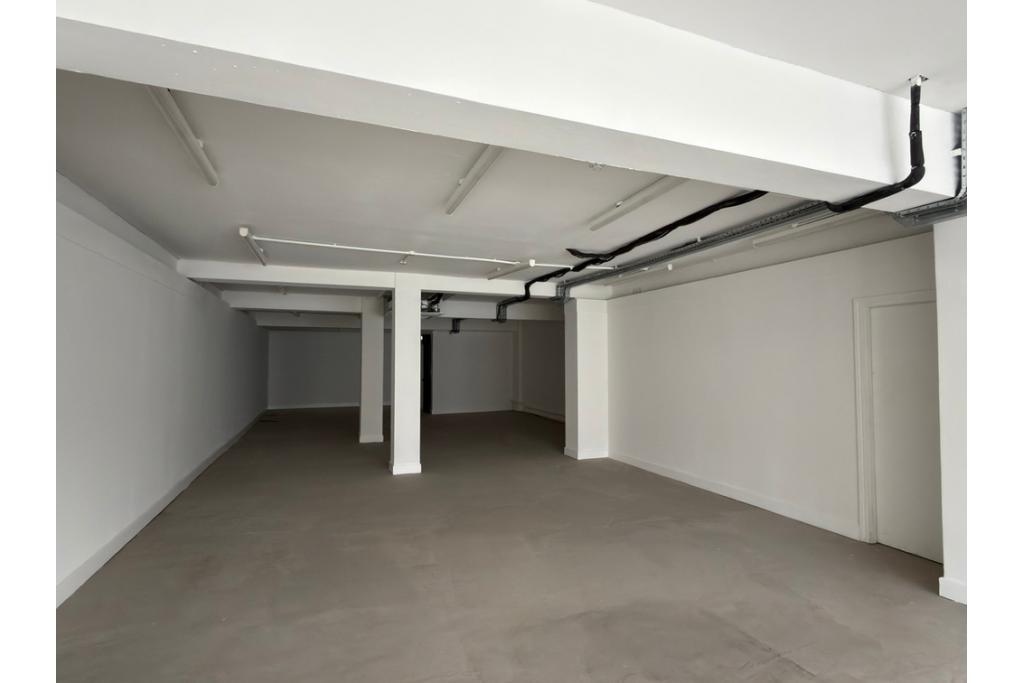 Retail Space to Let at 41-43 Howardsgate, Welwyn Garden City - Prime Town Centre Commercial Property