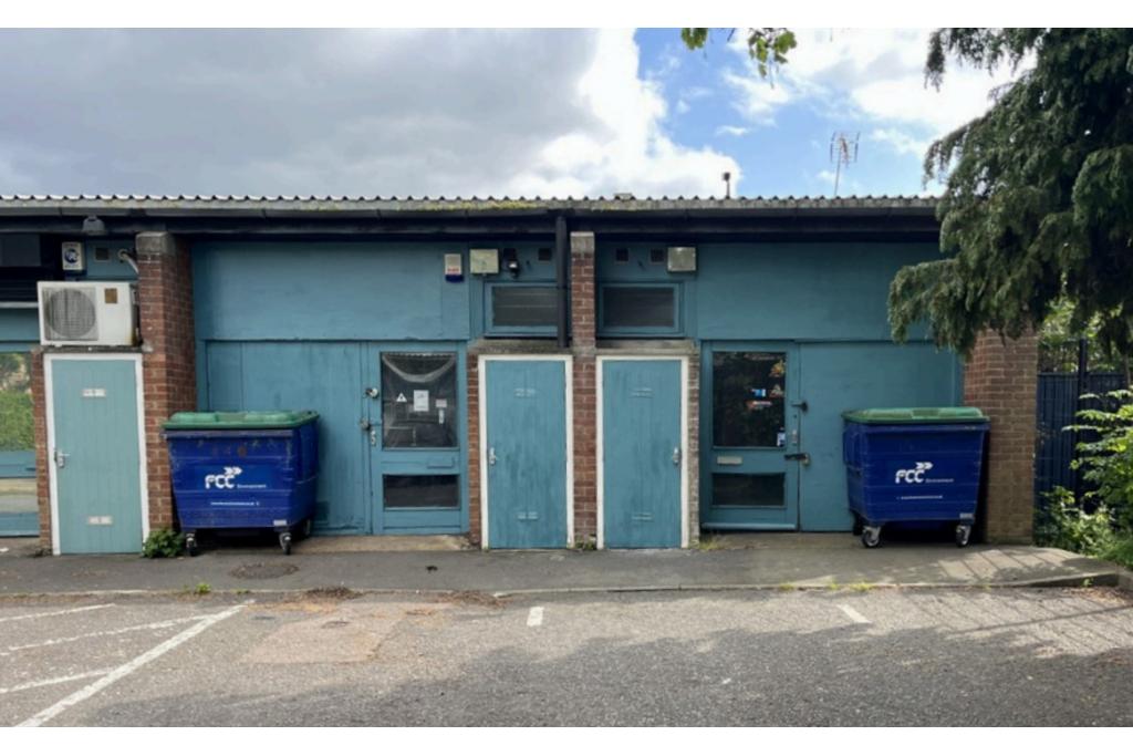 Industrial Unit to Let at Fiddle Bridge Industrial Centre, Industrial Warehouse Space