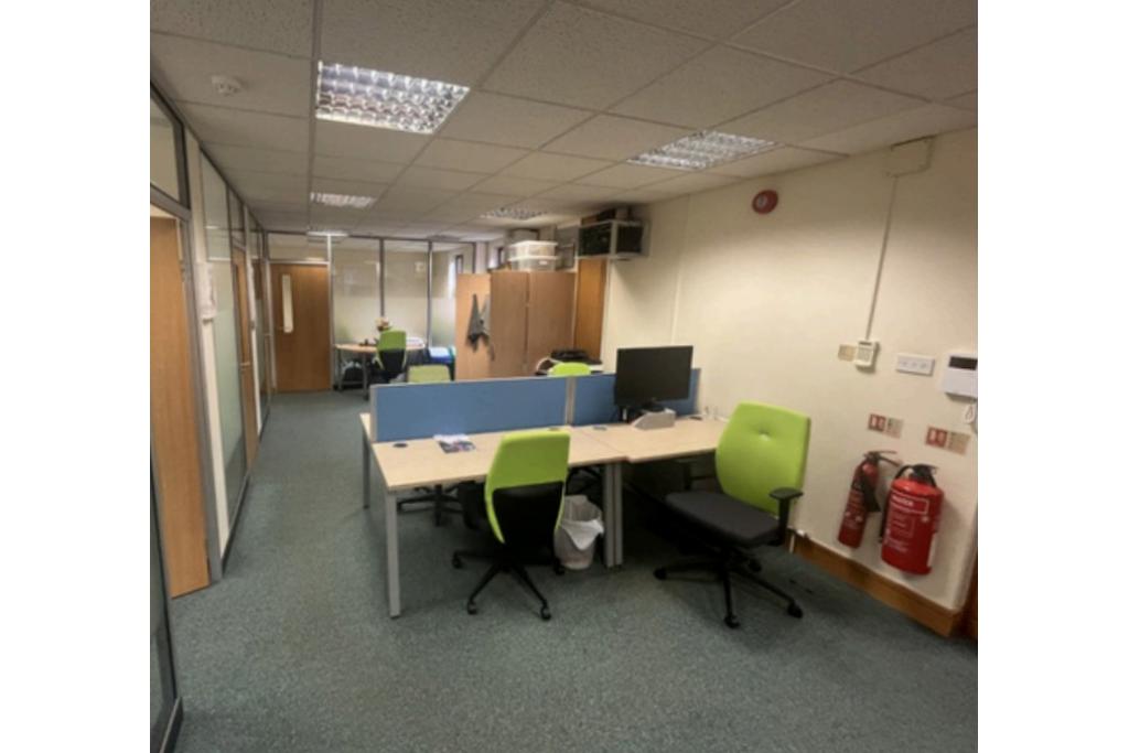 Kinsbourne Court Office Space - 96-110 Luton Road, Harpenden, Hertfordshire AL5