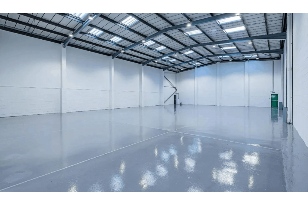 Light Manufacturing Unit To Let at North Orbital Commercial Centre, Napsbury Lane, St Albans