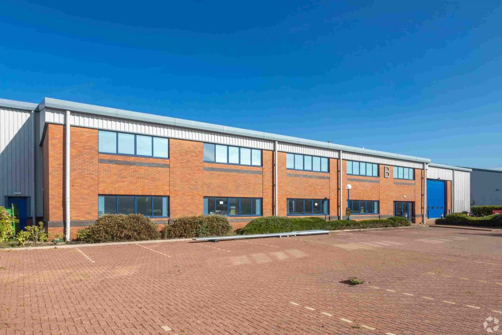 Industrial Warehouse Units To Let at Ventura Park, Old Parkbury Lane, St Albans