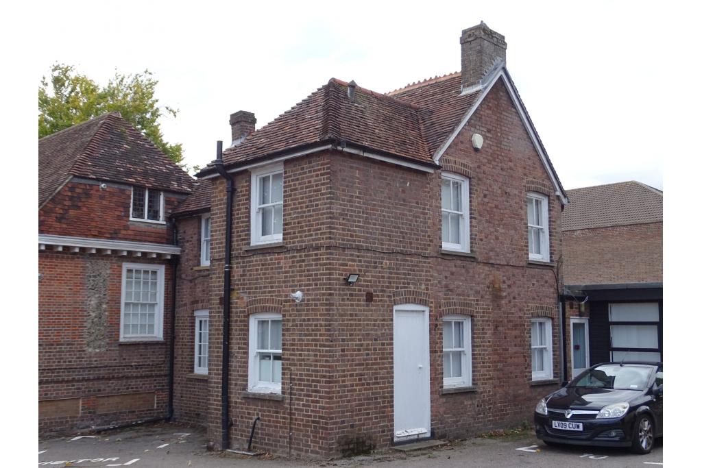 Harpenden Hall Office Space - 4 Southdown Road, Harpenden, Hertfordshire AL5 1TE