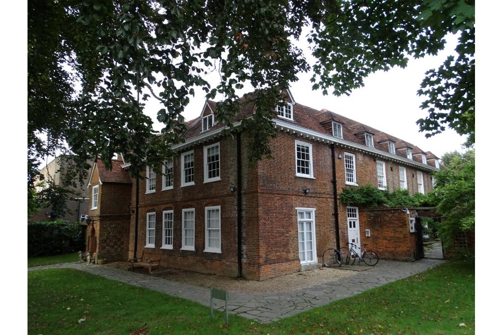 Harpenden Hall Office Space - 4 Southdown Road, Harpenden, Hertfordshire AL5 1TE