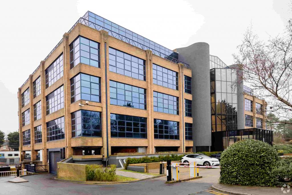 Verulam Point Office Building - Station Way, St Albans, Hertfordshire AL1 5HE
