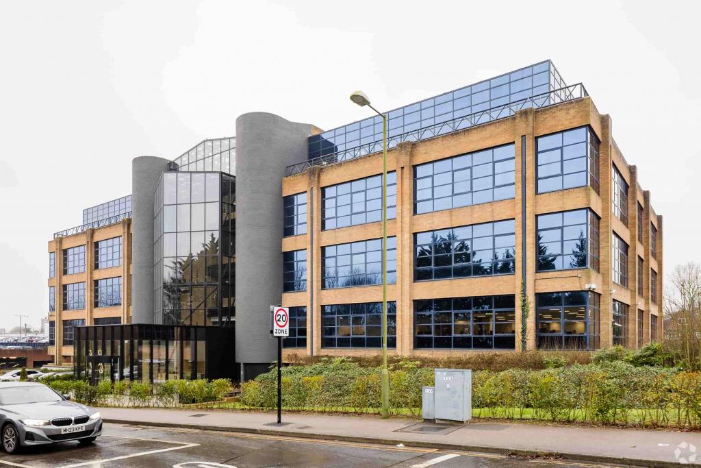 Verulam Point Office Building - Station Way, St Albans, Hertfordshire AL1 5HE