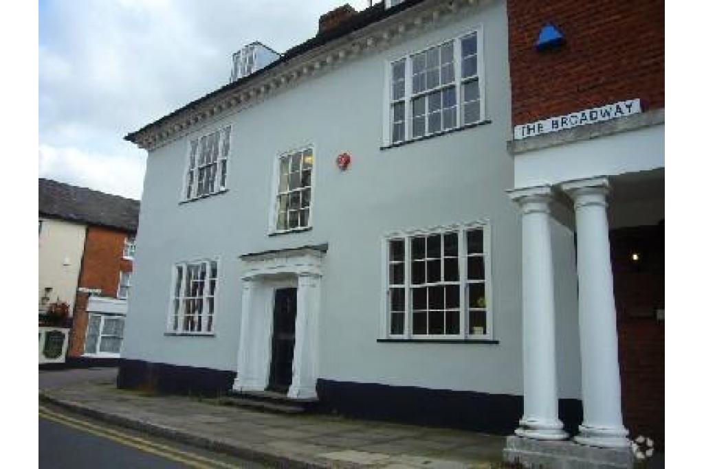 White House Office and Retail Property - 1-11 The Broadway, Hatfield, Hertfordshire AL9 5BG