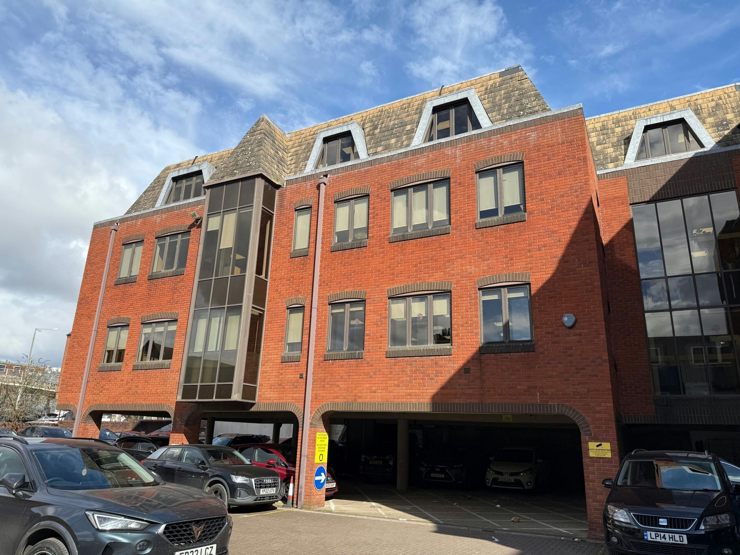Mardall House Office Space – Harpenden, St Albans Submarket AL5 4HU