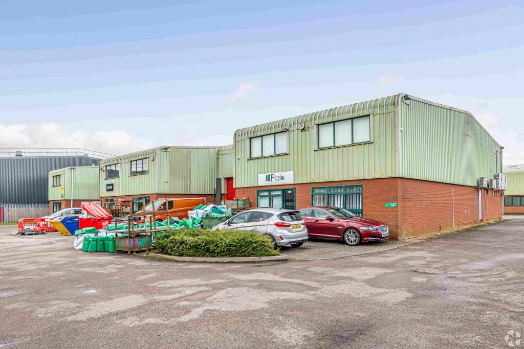 Industrial/Warehouse Unit – Alders Courts, Watchmead, Welwyn Garden City, Hertfordshire AL7 1AH