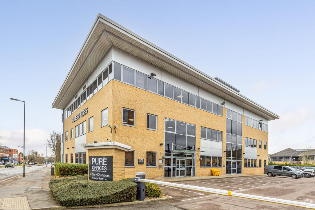 Office – Albany Chambers, 26 Bridge Road East, Welwyn Garden City, Hertfordshire AL7 1HL