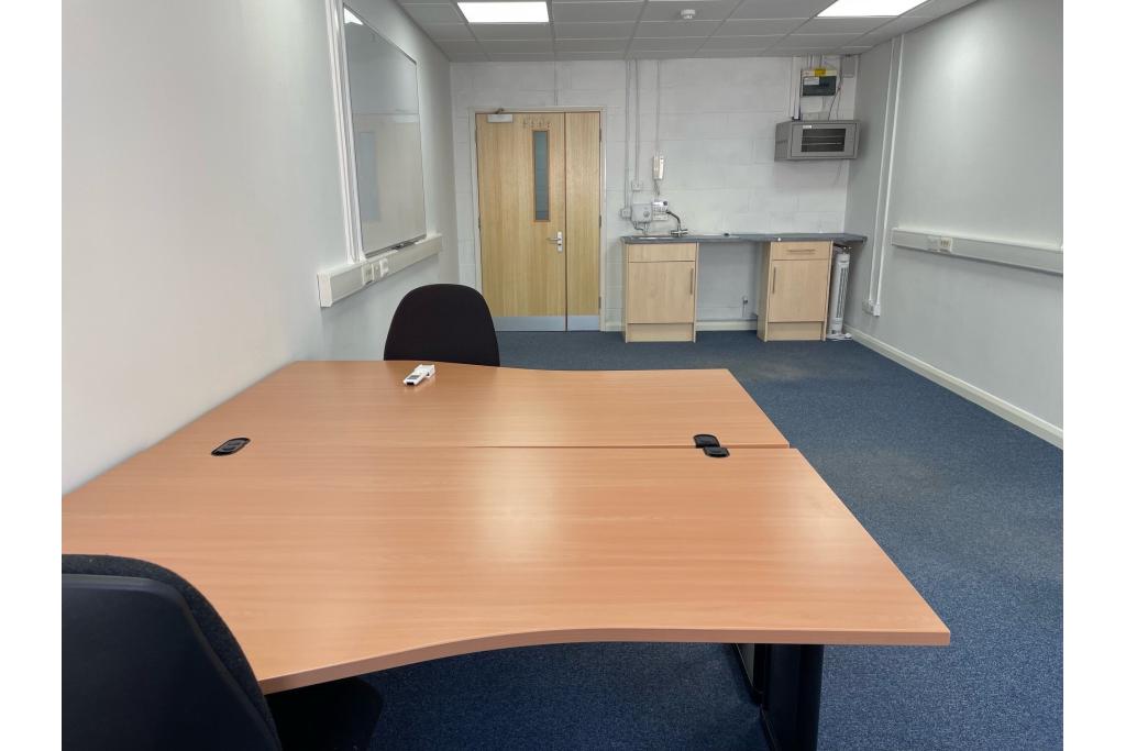 Soothouse Spring - Stanta Business Centre Office, St Albans