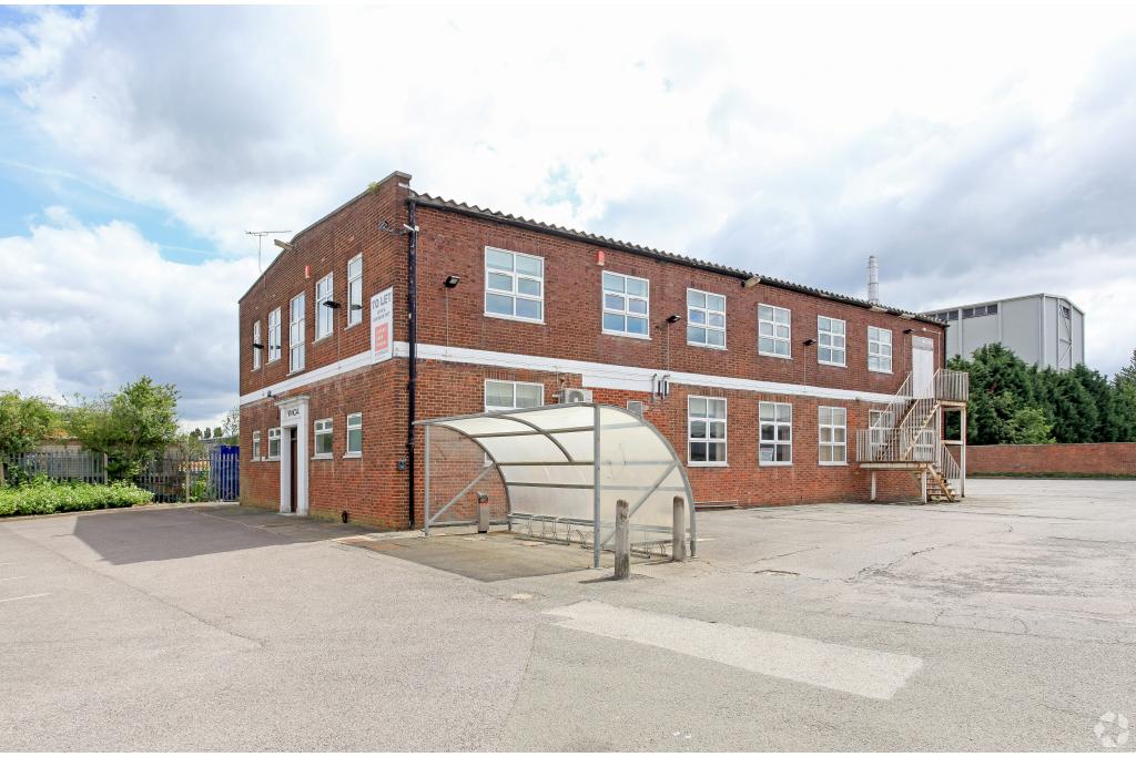 Light Industrial Property at Tewin Court, Welwyn Garden City