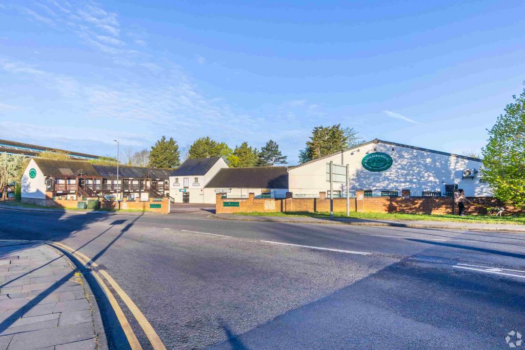 Station Way W - Duck Farm Court - Building 1 - Shopfront Retail/Office