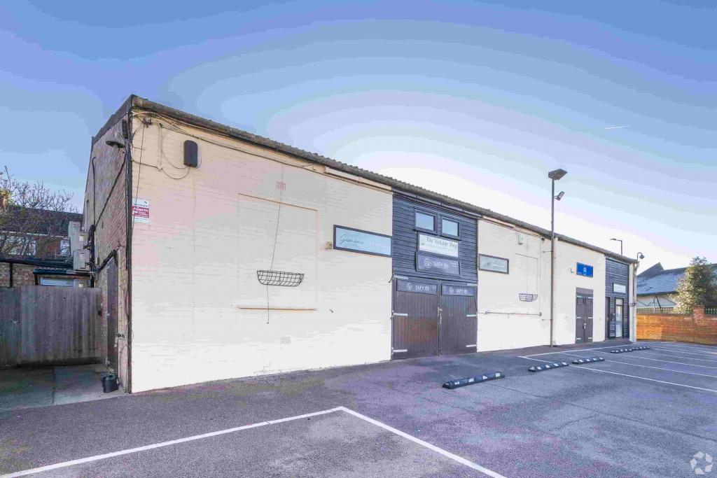 Station Way W - Duck Farm Court - Building 1 - Shopfront Retail/Office