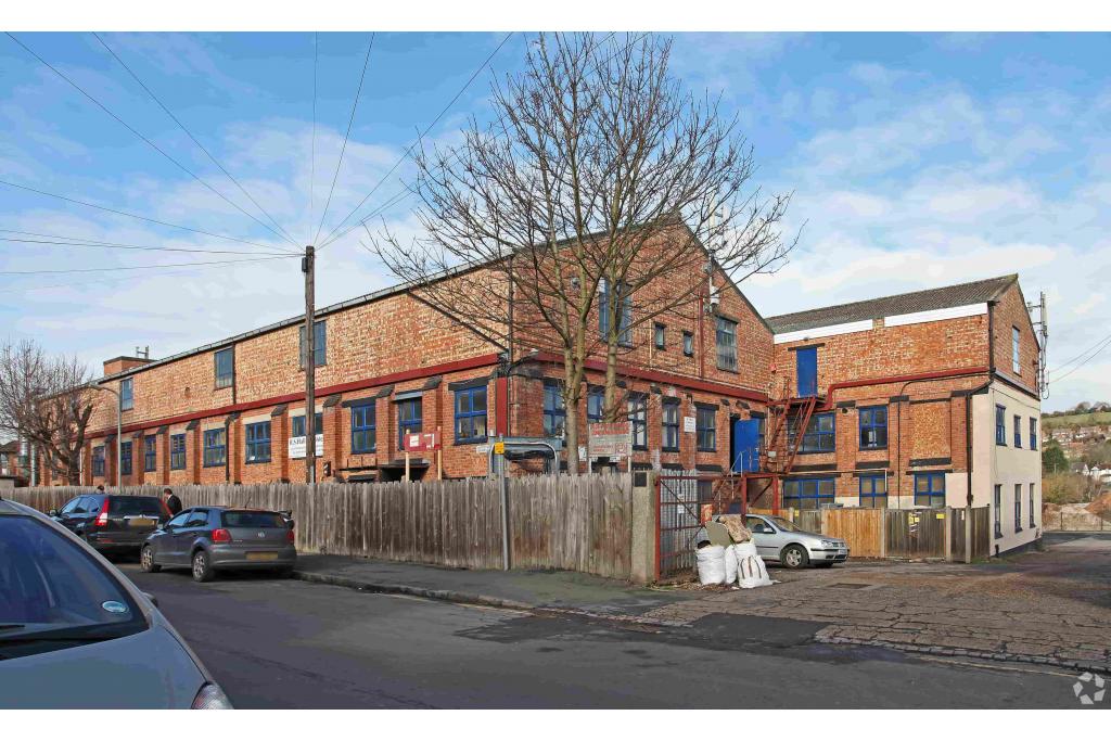 Abercromby Av - Unit 1a - Abercromby Industrial Estate - Warehouse