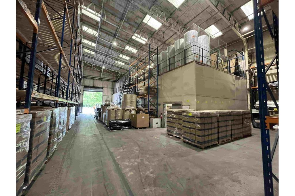 Ashendon Road - Hangar 1, Westcott Venture Park, Westcott