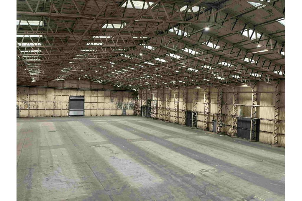 Ashendon Road - Hangar 1, Westcott Venture Park, Westcott
