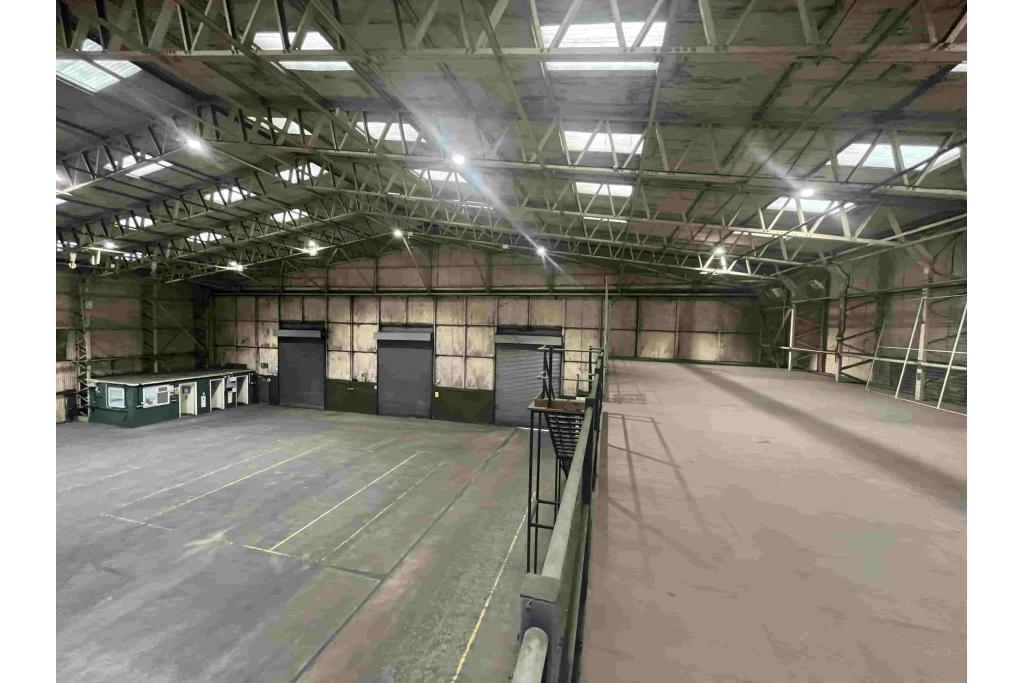 Ashendon Road - Hangar 1, Westcott Venture Park, Westcott