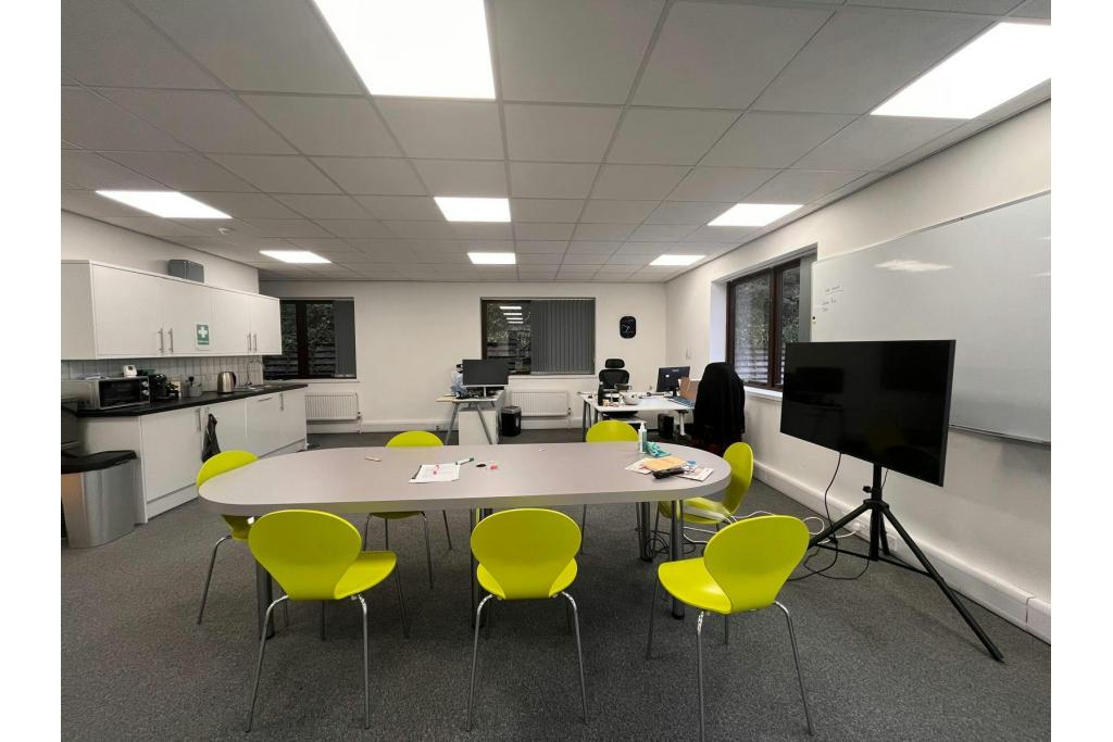 Asheridge Rd - Chiltern Court Refurbished Office Suite 668 Sq Ft, Chesham Buckinghamshire