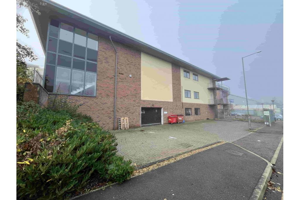 Modern Office Units for Sale and Lease at Bell Lane Office Village - Amersham, Buckinghamshire