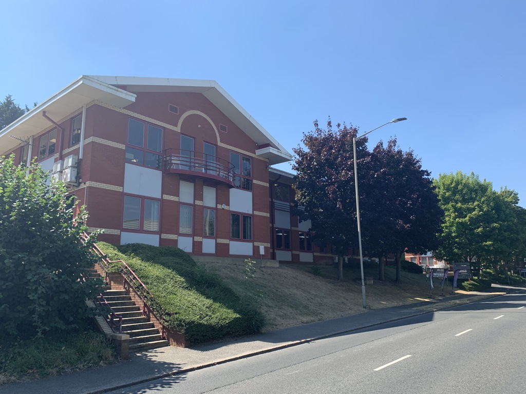 Office Unit to Let at Keystone House, Boundary Road, High Wycombe, Buckinghamshire