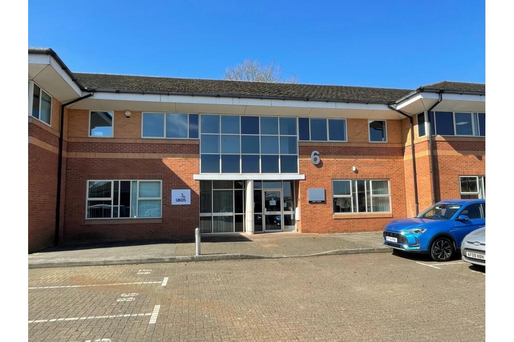 Office Unit to Let at Grovelands Business Centre, Boundary Way, Hemel Hempstead, Hertfordshire