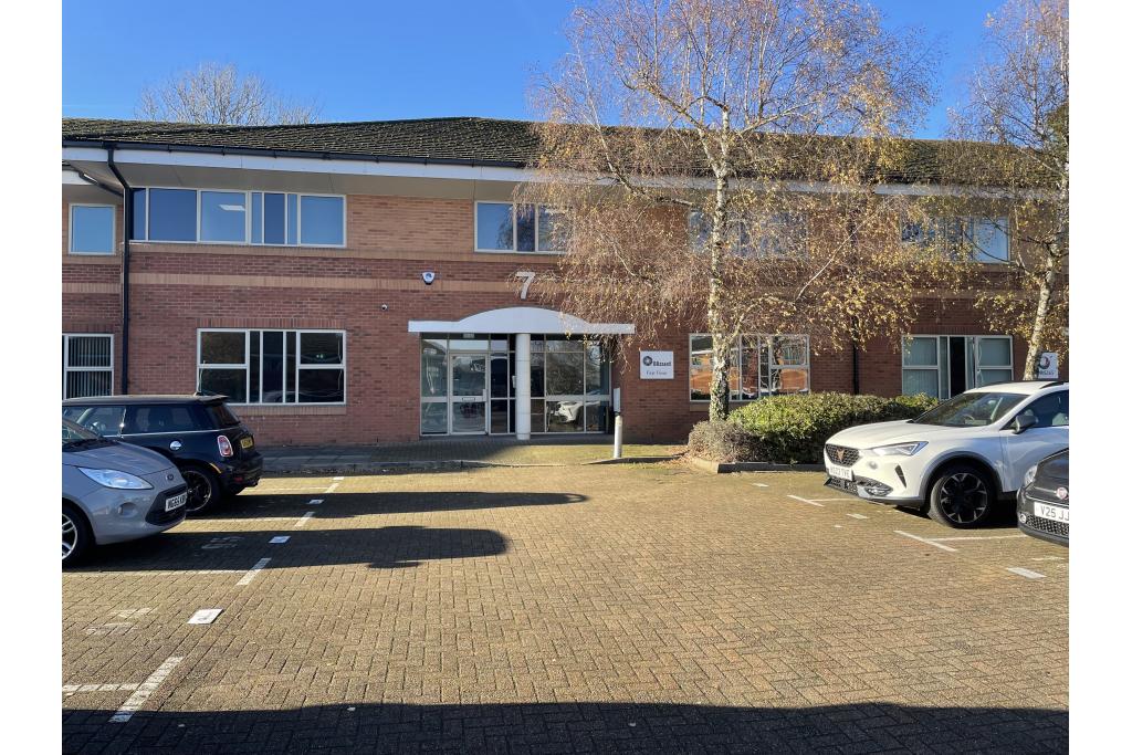 Office Unit to Let at Grovelands Business Centre, Boundary Way, Hemel Hempstead, Hertfordshire
